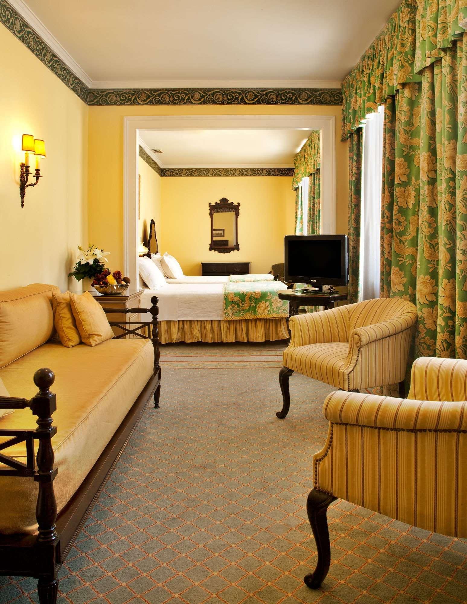 Hotel Avenida Palace Lisboa Εξωτερικό φωτογραφία A room at the Hotel