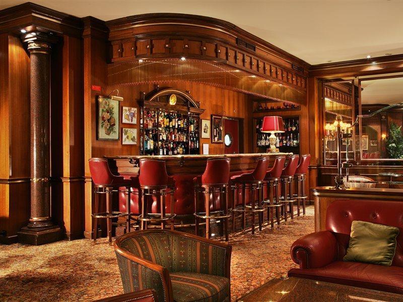Hotel Avenida Palace Lisboa Εξωτερικό φωτογραφία The bar at the St. Regis